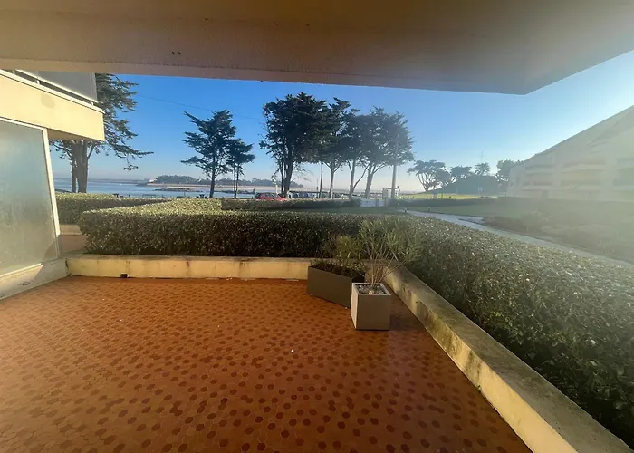 Apartamento Calme Avec Terrasse, 2-4 Personnes, - Fr-1-843-9 *